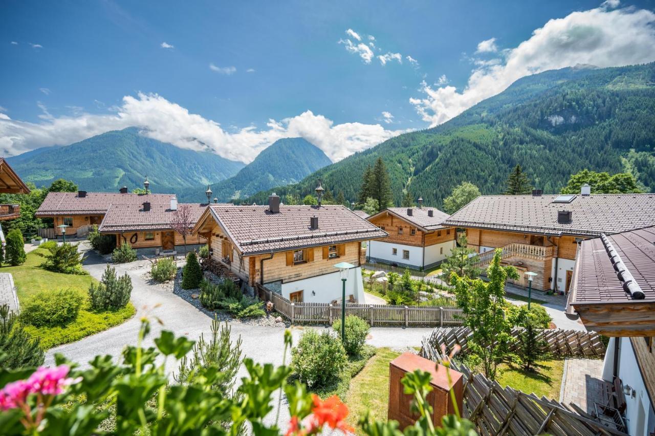 Chaletdorf Am Sonnenhang Нойкірхен-ам-Гросфенедігер Екстер'єр фото