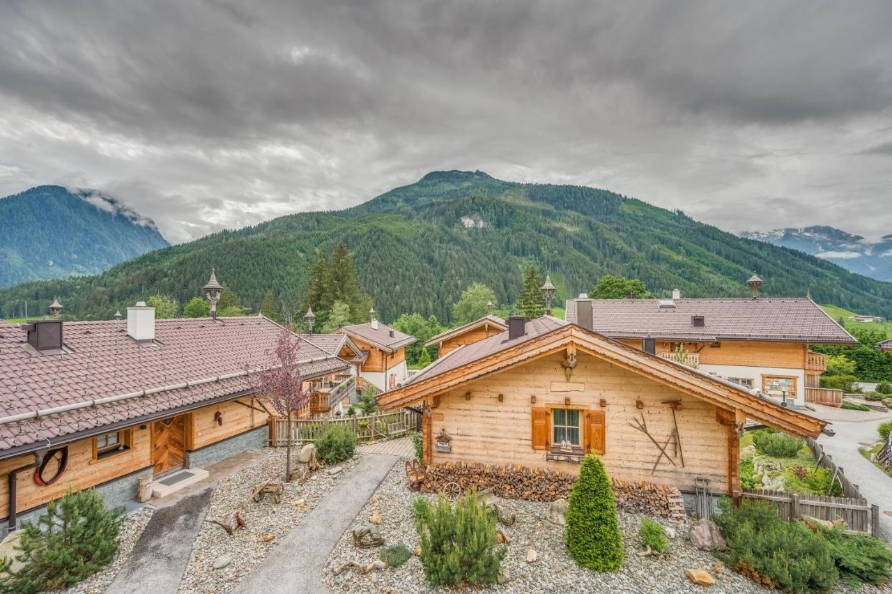 Chaletdorf Am Sonnenhang Нойкірхен-ам-Гросфенедігер Екстер'єр фото