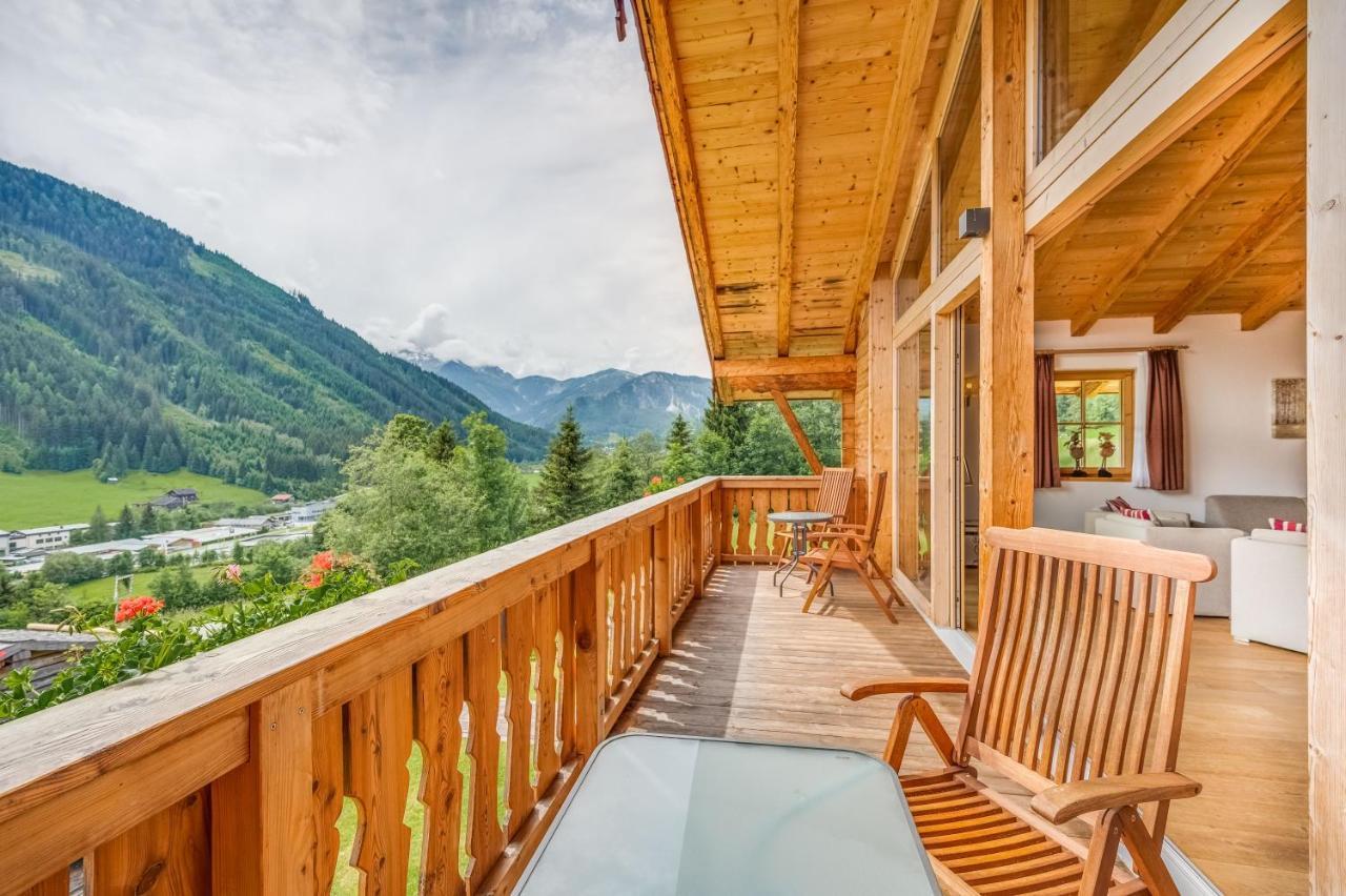 Chaletdorf Am Sonnenhang Нойкірхен-ам-Гросфенедігер Екстер'єр фото